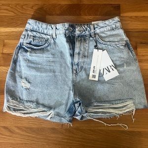 Zara ripped denim shorts. Blue. Size 8.